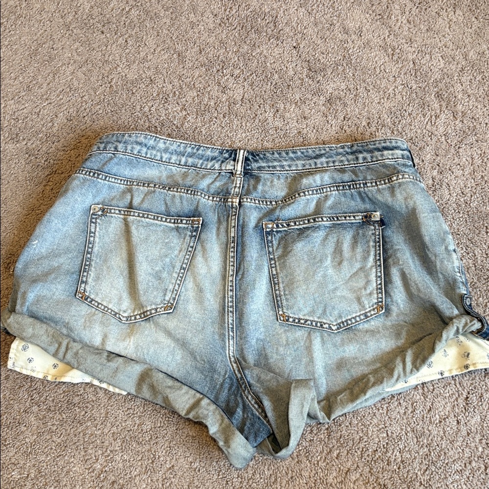 Anthropologie Pilcro the relaxed shortie shorts - Picture 12 of 14